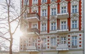 Apartments for sale in Berlin. Two-bedroom apartment with a terrace close to the park in Berlin, Germany Apartments for sale in Berlin. Two-bedroom apartment with a terrace close to the park in Berlin, Germany
