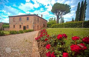 9-bedroom villa 700 m² in Monteroni D'arbia for 1,800,000 €