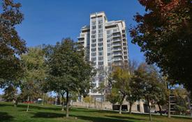 Apartment – Lake Shore Boulevard West, Etobicoke, Toronto,  Ontario,   Canada for C$694,000