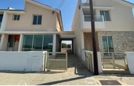 Residential development comprising of three semi-detached houses in Kiti, Larnaca for 550,000 €