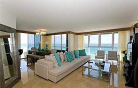 Bright apartment with ocean views in a residence on the first line of the beach, Sunny Isles Beach, Florida, USA for $1,300,000