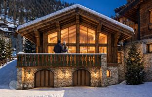 5-bedroom chalet in Val d'Isere for 12,500,000 €