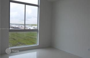 2-bedroom apartments in condo 105 m² in Doral for $450,000