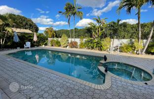 4-bedroom house 268 m² in Miami Lakes for $960,000