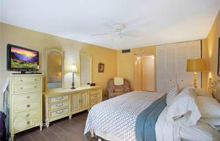 1-bedroom apartments in condo 88 m² in Sunny Isles Beach for $298,000