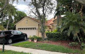 Townhome – Weston, Florida, USA for $735,000