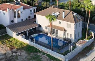 3-bedroom cottage 263 m² in Egkomi for 417,000 €