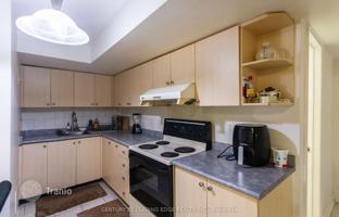 9-bedroom house in Scarborough for C$2,167,000