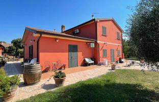11-bedroom villa 637 m² in Grosseto (city) for 1,350,000 €