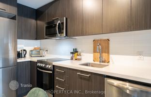 4-bedroom apartment in Etobicoke for C$724,000