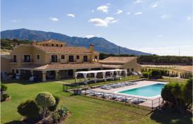 Andalucian Country House with horse riding equipment in Casares, Spain for 2,495,000 €
