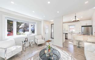 8-bedroom house in North York for C$2,192,000