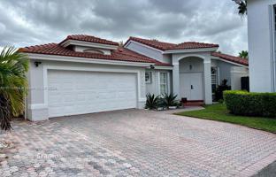 4-bedroom house 227 m² in Doral for $899,000