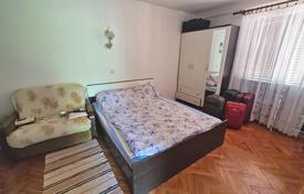Vrbnik area, semi-detached house with garden in a good location! for 199,000 €