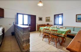 Sea View Dammuso of 133 square meters, with the possibility of swimming pool, 10 km from Pantelleria for 740,000 €