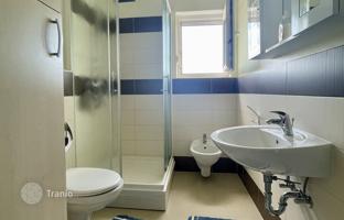 2-bedroom apartment 65 m² in Peroj. Price on request