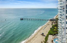 Two-bedroom furnished apartment on the beach in Sunny Isles Beach, Florida, USA for $1,750,000