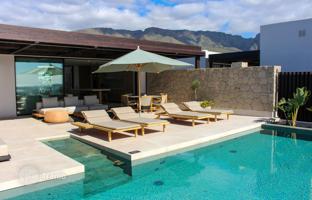 3-bedroom villa 178 m² in Santa Cruz de Tenerife for 2,300,000 €