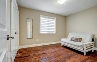 13-bedroom house in North York for C$2,443,000