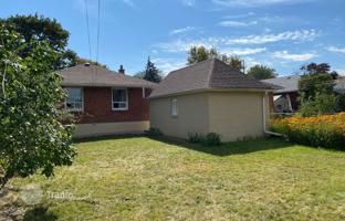 6-bedroom house in Scarborough for C$1,682,000