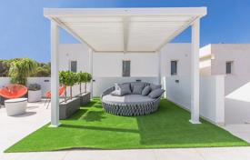 Apartment with 3 bedrooms, solarium and pool in Santiago de la Ribera for 245,000 €