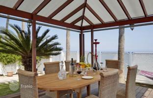 6-bedroom cottage in Limassol for 5,000,000 €