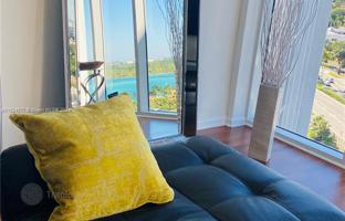 1-bedroom apartments in condo 83 m² in Bal Harbour for $895,000