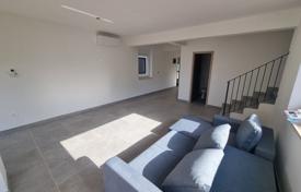 House Duplex house with roof terrace and sea view. Novigrad – A Gem of the Istrian Coast. for 435,000 €