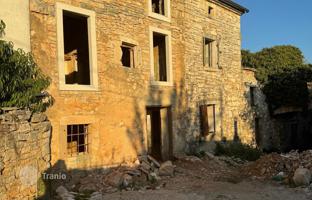 House 380 m² in Marcana for 330,000 €