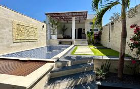 Luxurious 2-Bedroom Villa in the Heart of Jimbaran for 260,000 €