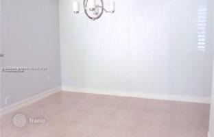 2-bedroom apartments in condo 110 m² in Davie for $289,000