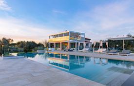 Premium villa with a large swimming pool and a park, San Vincenzo, Italy for 9,200 € per week