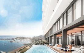 Three bedrooms apartment in a 5 * hotel on the 1st line in Budva for 1,948,000 €