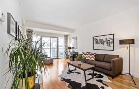 Apartment – Dundas Street West, Toronto, Ontario,  Canada for C$756,000