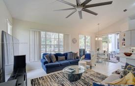 Townhome – West Palm Beach, Florida, USA for $770,000