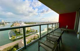 2-bedrooms apartments in condo 95 m² in Hallandale Beach, USA for $578,000