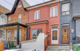 Terraced house – Euclid Avenue, Toronto, Ontario,  Canada for C$1,122,000