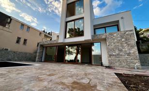 New three-storey house with a swimming pool, a garage and sea views, Bar, Green Belt, Montenegro for 650,000 €