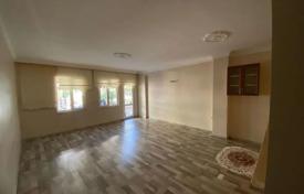 Entrance floor one bedroom apartment by the Marina for $133,000