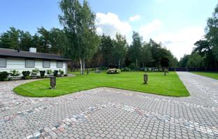 6-bedroom townhouse 1,500 m² in Jurmala for 2,400,000 €