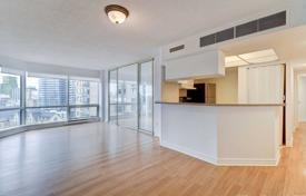 Apartment – Bay Street, Old Toronto, Toronto,  Ontario,   Canada for C$850,000