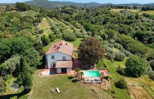 6-bedroom villa 375 m² in Riparbella for 1,580,000 €
