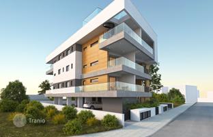 New residence with a covered parking close to the center of Limassol, Polemidia, Cyprus for From 195,000 €