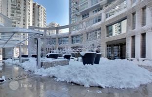 4-bedroom apartment in Yonge Street for C$849,000