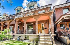 Terraced house – Old Toronto, Toronto, Ontario,  Canada for 1,180,000 €