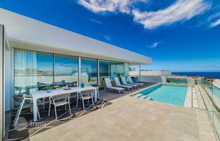3-bedroom villa 197 m² in Callao Salvaje for 1,490,000 €