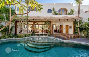5-bedroom villa 246 m² in Jalan Umalas for $399,000