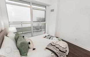 1-bedroom apartment in Etobicoke for C$787,000