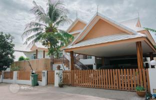6-bedroom villa 380 m² in Pattaya for $313,000