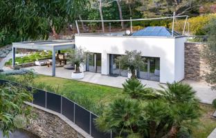 5-bedroom villa in Andora for 2,600,000 €